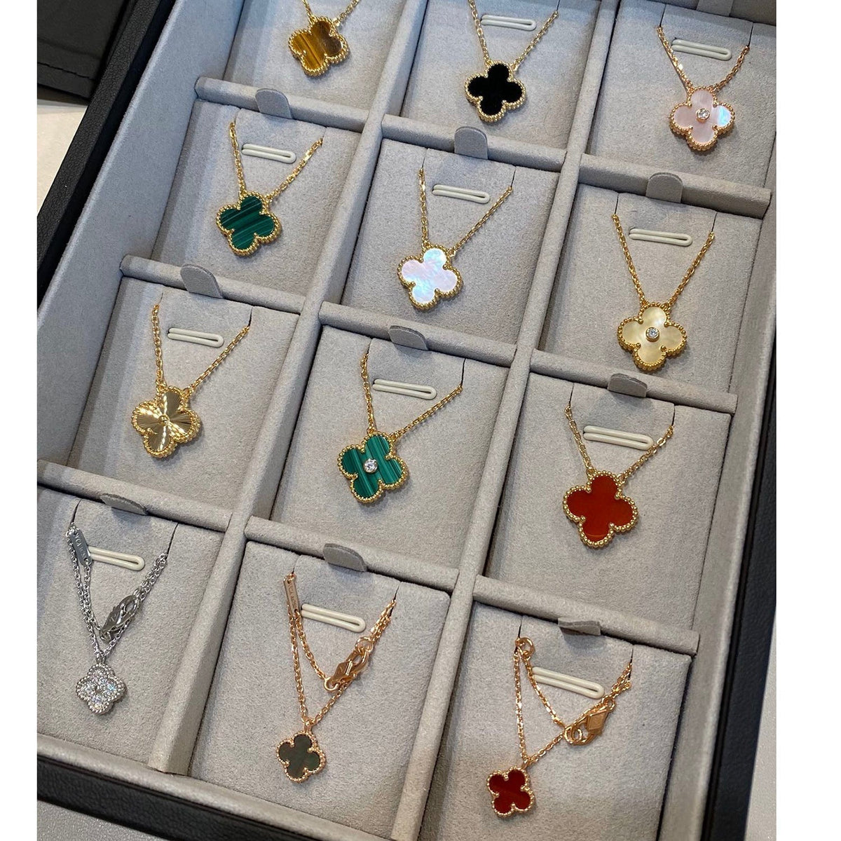 ¡®Veyra Jewelry¡¯CLOVER 15MM BLACK ONYX SINGLE FLOWER NECKLACE