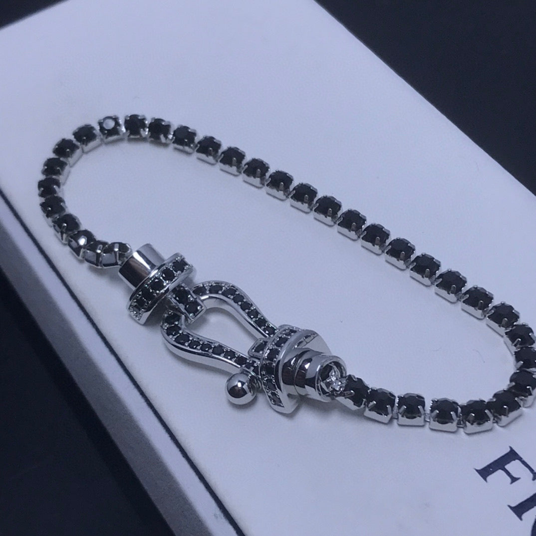 ¡®Veyra Jewelry¡¯FORCE LARGE HORSESHOE FULL DIAMOND TENNIS BRACELET