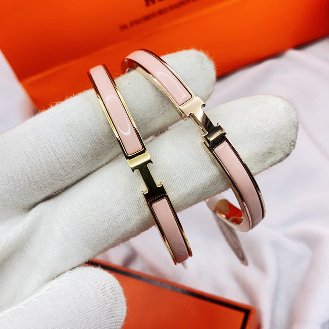 ¡®Veyra Jewelry¡¯CLASSIC HM CLIC PINK 8MM ENAMEL BRACELET