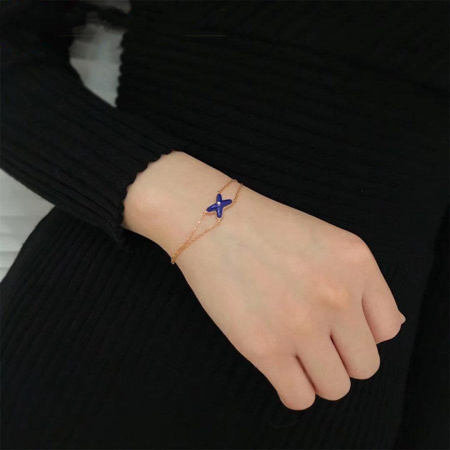 ¡®Veyra Jewelry¡¯Hollow Design Four-Leaf Clover Flower Shape Ring
