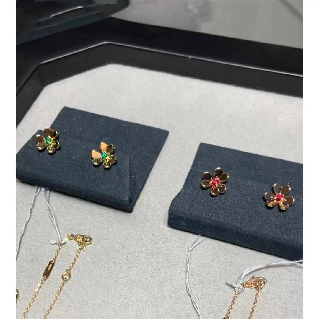 ¡®Veyra Jewelry¡¯FRIVOLE FLOWER PINK EARRINGS