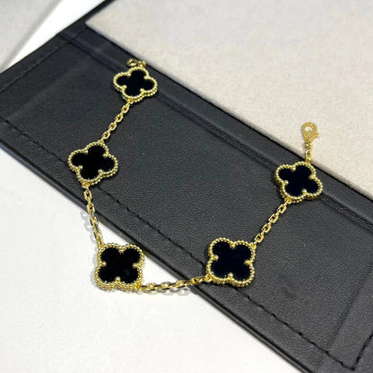 [Veyra Jewelry]New CLOVER 5 MOTIF ONYXS BRACELET COLLECTION
