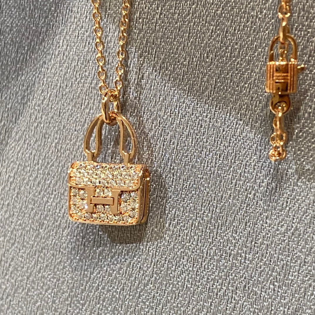 ¡®Veyra Jewelry¡¯CONSTANCE PEDANT DIAMOND NECKLACE