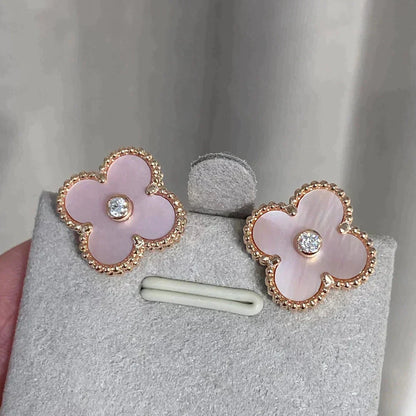 ¡®Veyra Jewelry¡¯CLOVER MEDIUM 1 MOTIFS  PINK MOP DIAMOND EARRINGS