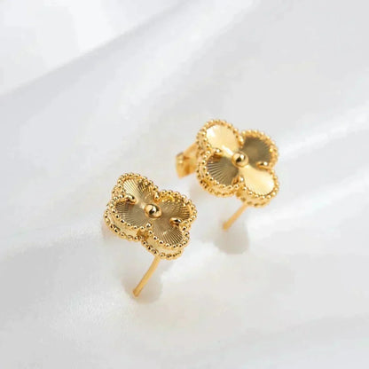 ¡®Veyra Jewelry¡¯CLOVER MEDIUM 1 MOTIFS LASER EARRINGS