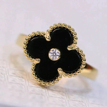 ¡®Veyra Jewelry¡¯CLOVER ONYX RING GOLD DIAMOND