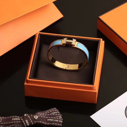 ¡®Veyra Jewelry¡¯H CLOUD BLUE BRACELET GOLD DIAMOND