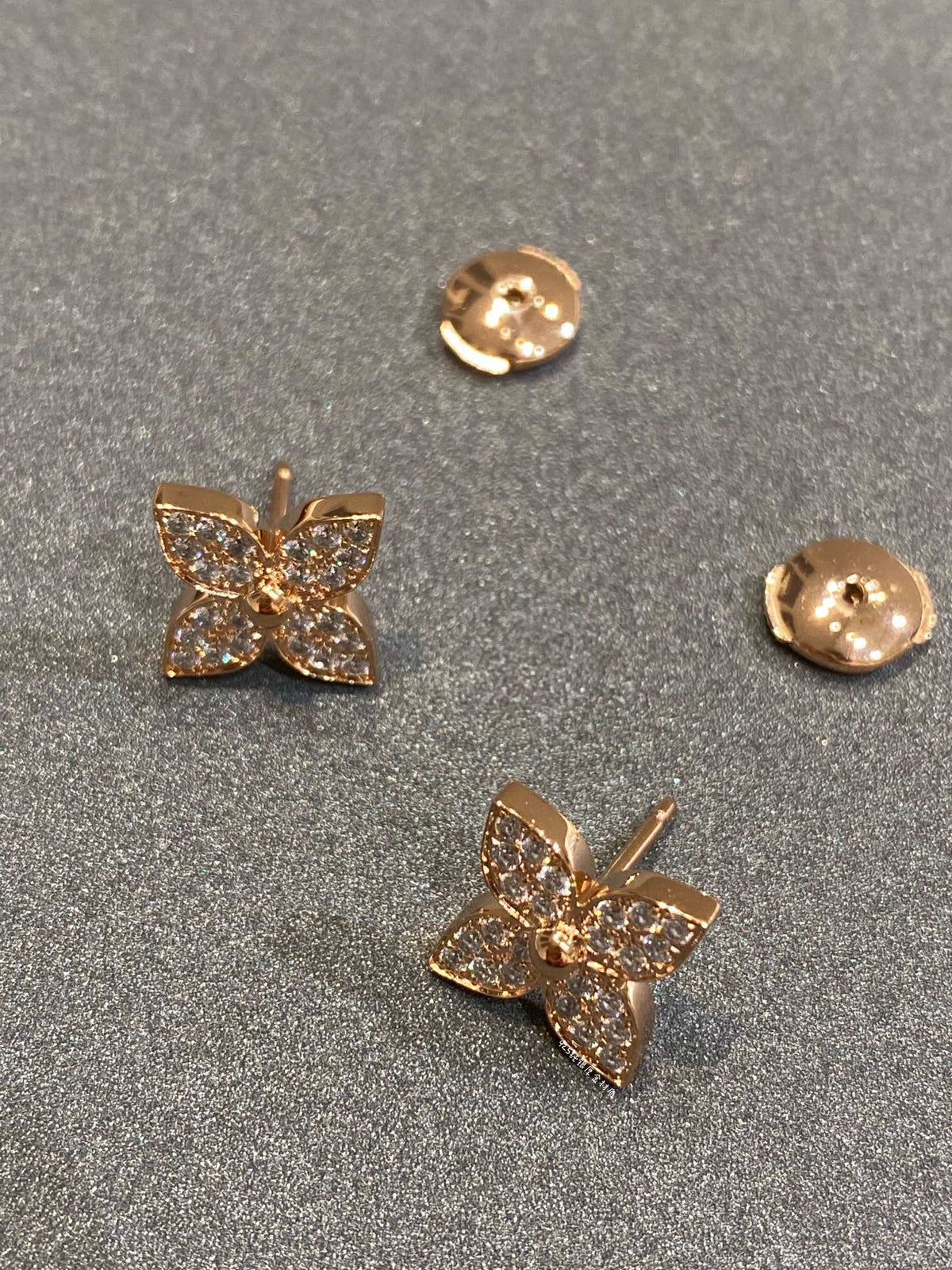 ¡®Veyra Jewelry¡¯STAR DIAMOND EARRINGS