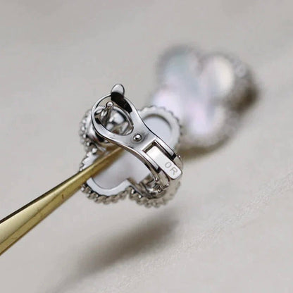 ¡®Veyra Jewelry¡¯CLOVER MEDIUM 1 MOTIFS  WHITE MOP EARRINGS SILVER