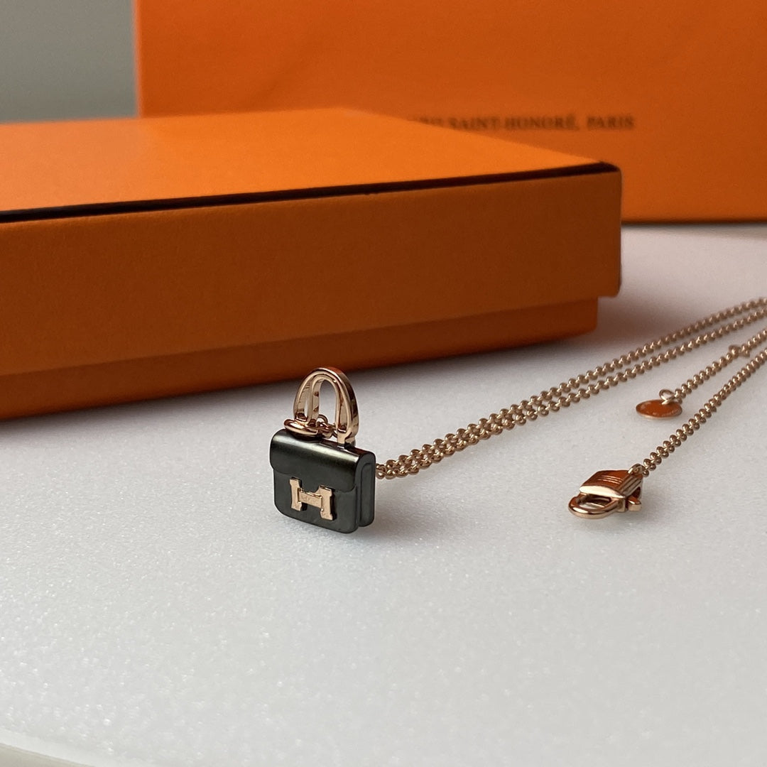 ¡®Veyra Jewelry¡¯CONSTANCE BLACK PEDANT PINK GOLD NECKLACE