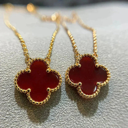 ¡®Veyra Jewelry¡¯CLOVER 15MM CARNELIAN SINGLE FLOWER NECKLACE