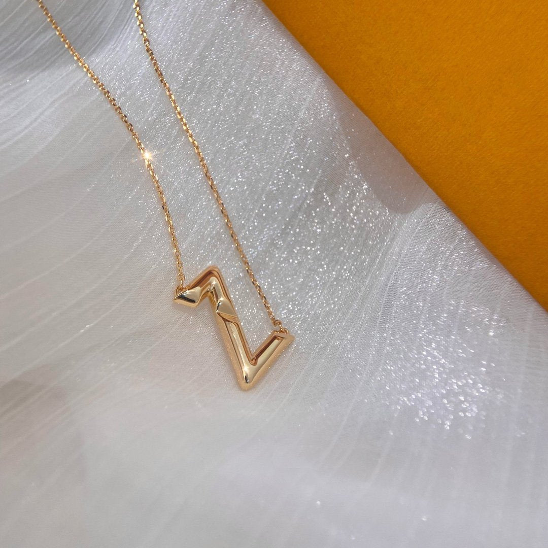 ¡®Veyra Jewelry¡¯VOLTE UPSIDE DOWN NECKLACE