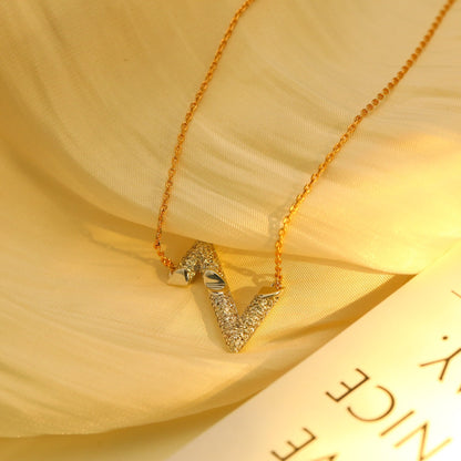 ¡®Veyra Jewelry¡¯VOLT SILVER DIAMOND PEDANT NECKLACE