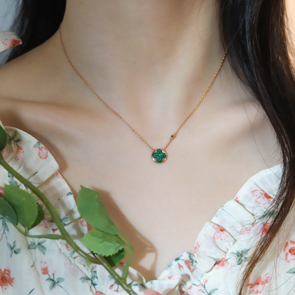 ¡®Veyra Jewelry¡¯SUN PEDANT PINK GOLD 1 DIAMOND NECKLACE