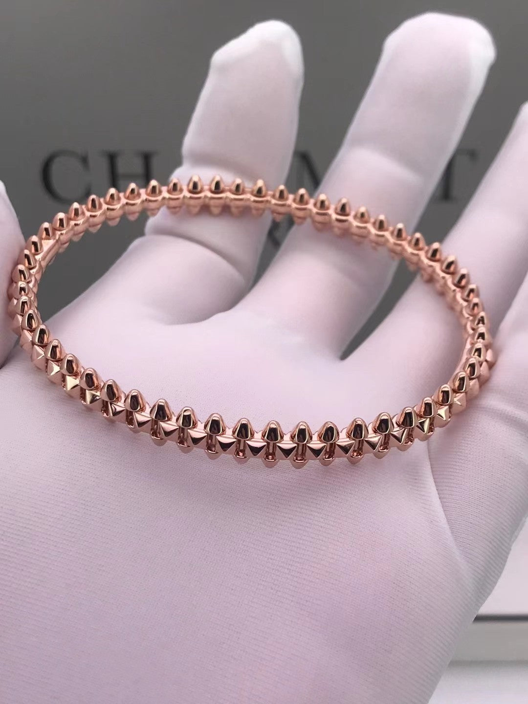¡®Veyra Jewelry¡¯CLASH PINK GOLD BRACELET