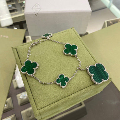 ¡®Veyra Jewelry¡¯CLOVER 5 MOTIFS SIVLER MALACHITE BRACELET