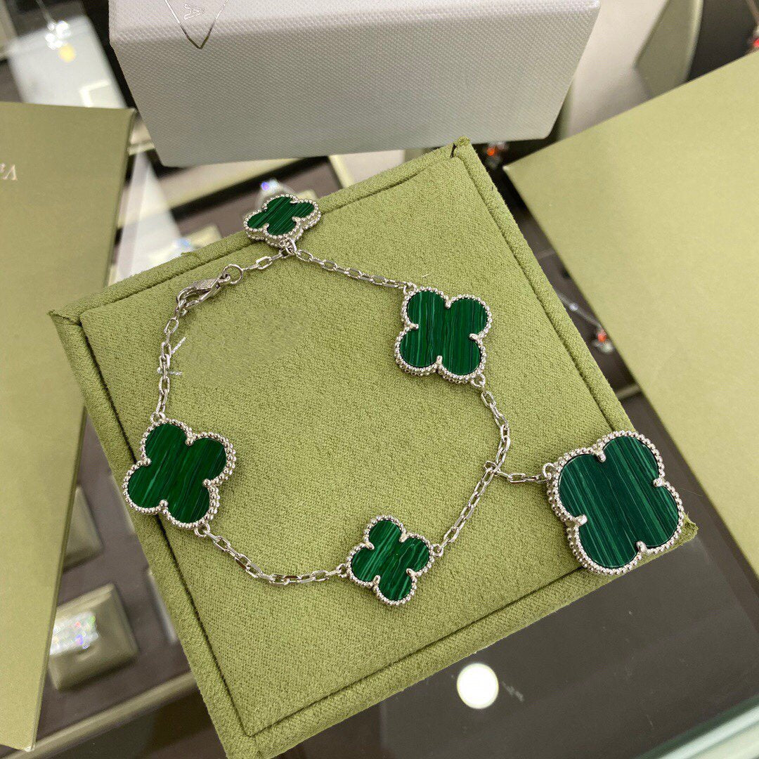 ¡®Veyra Jewelry¡¯CLOVER 5 MOTIFS SIVLER MALACHITE BRACELET