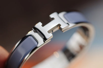 ¡®Veyra Jewelry¡¯H BRACELET 12MM BLUE GRAY
