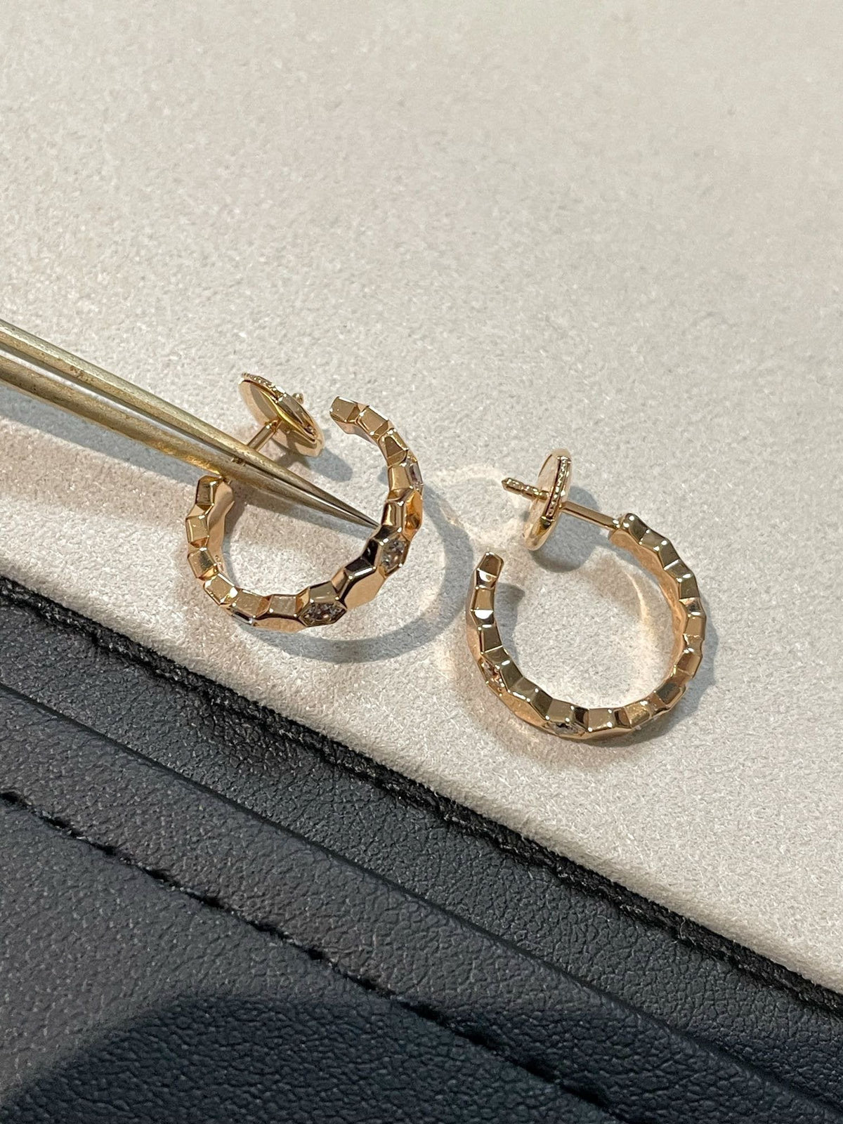 ¡®Veyra Jewelry¡¯BEE LOVE Earrings GOLD DIAMOND