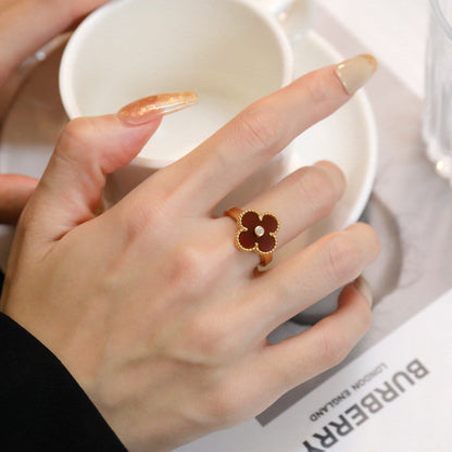 ¡®Veyra Jewelry¡¯CLOVER CARNELIAN RING ROSE GOLD DIAMOND