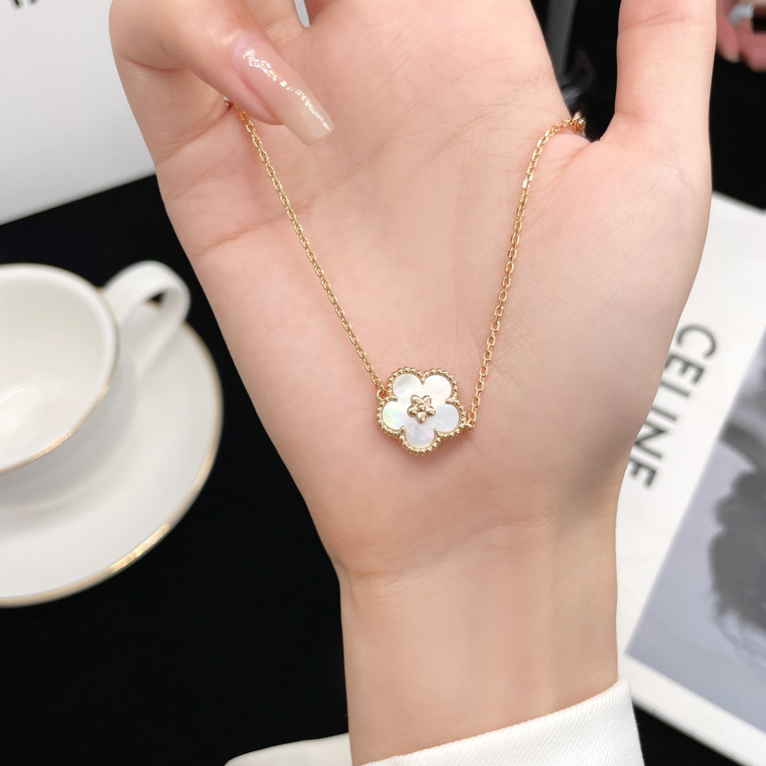 ¡®Veyra Jewelry¡¯LUCKY SPRING ROSE GOLD MOP BRACELET