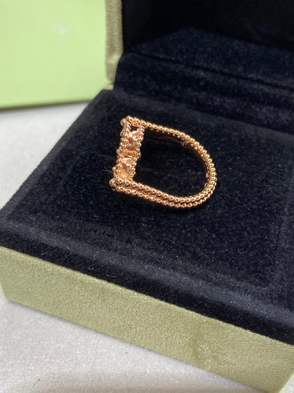 ¡®Veyra Jewelry¡¯CLOVER RIVERSIBLE ROSE GOLD RING