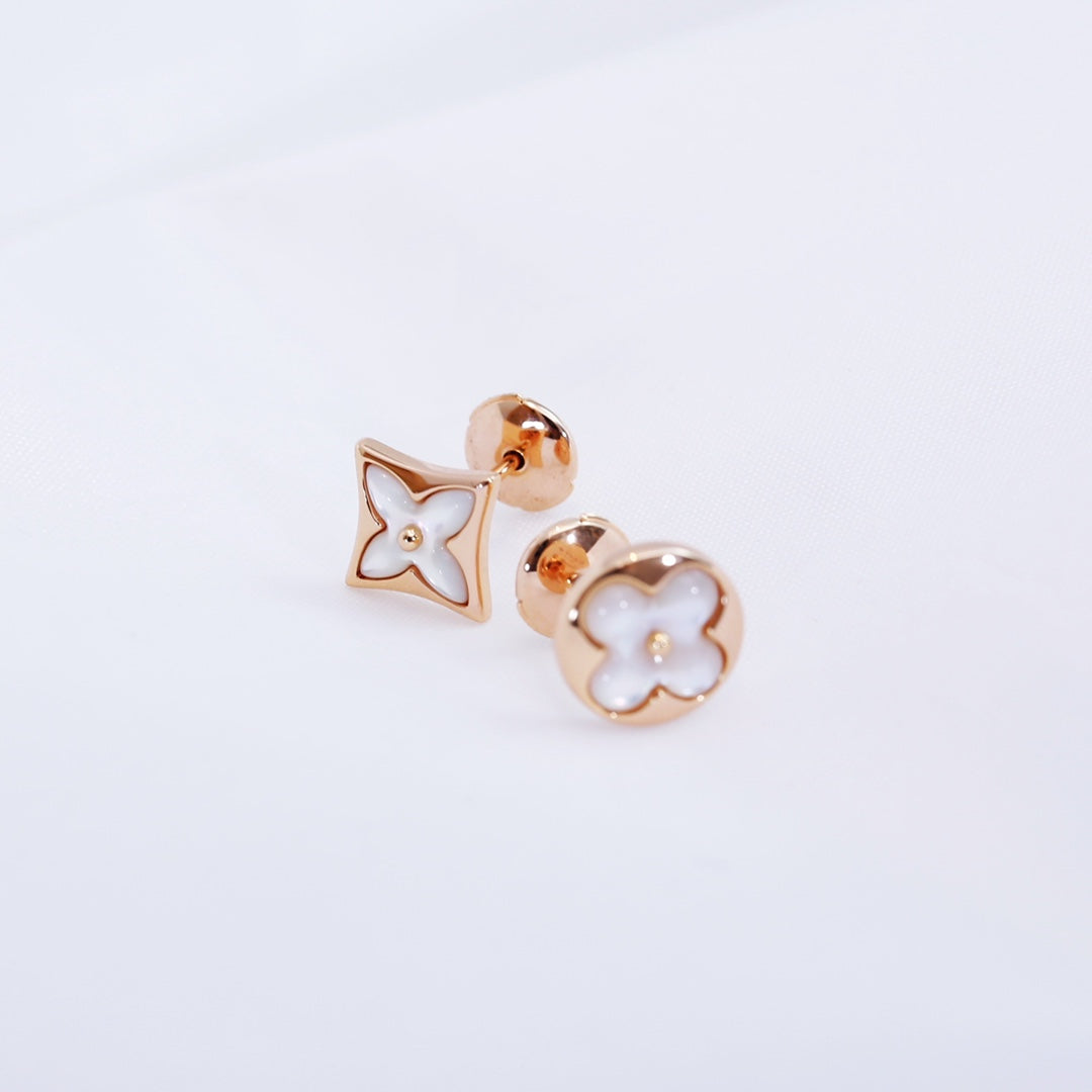 ¡®Veyra Jewelry¡¯STAR AND SUN PINK GOLD MOP STUD EARRINGS