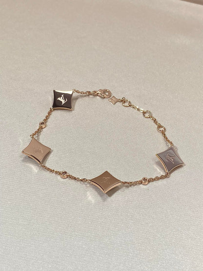 ¡®Veyra Jewelry¡¯STAR 4 MOTIF MOP DIAMOND PINK GOLD BRACELET