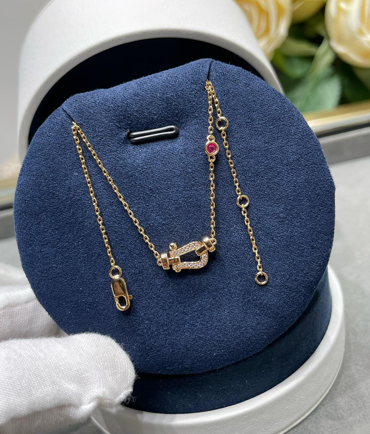 ¡®Veyra Jewelry¡¯FORCE 10 DIAMOND PINK GOLD NECKLACE