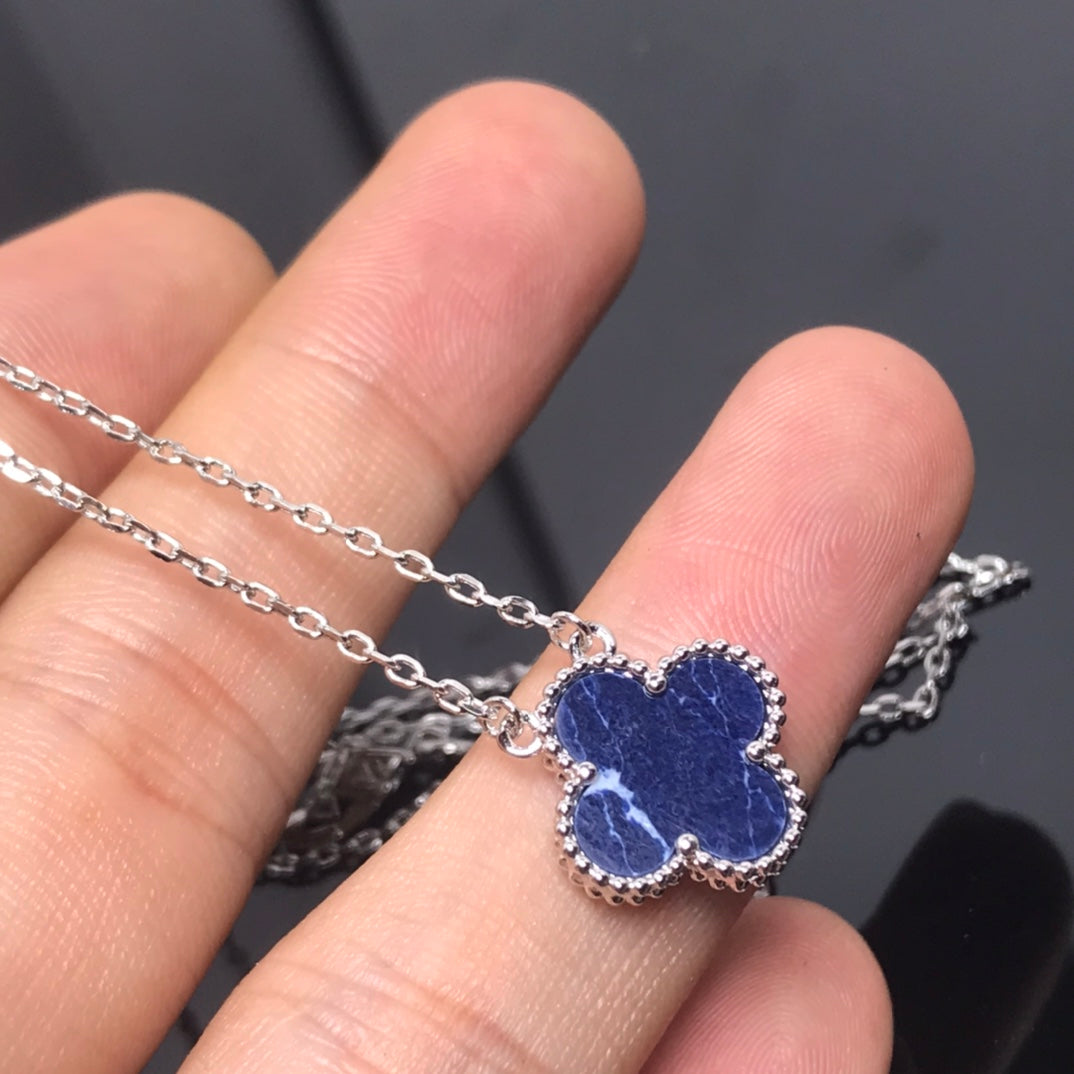¡®Veyra Jewelry¡¯CLOVER PIETERSITE SILVER LONG NECKLACE