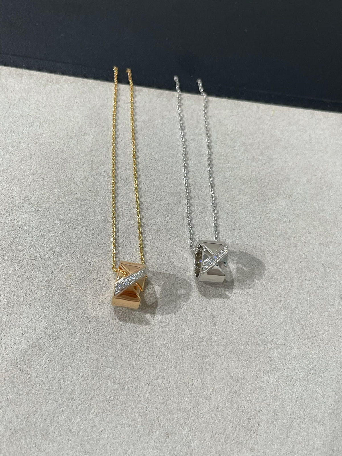 ¡®Veyra Jewelry¡¯LIENS EVIDENCE DIAMOND NECKLACE