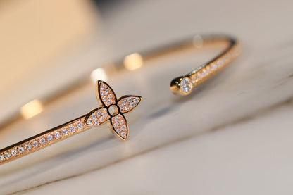 ¡®Veyra Jewelry¡¯IDYLLE GOLD OPEN BRACELET DIAMOND PAVED