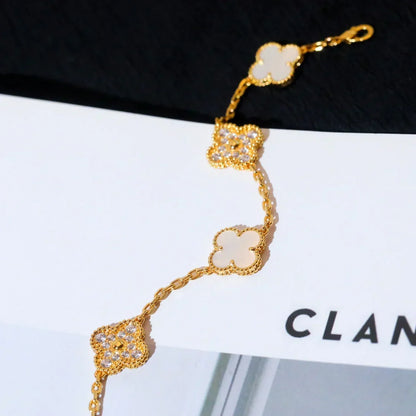 [Veyra Jewelry]New CLOVER WHITE PEARL MOP 5 MOTIF BRACELET COLLECTION