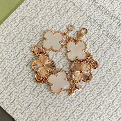 [Veyra Jewelry]New CLOVER WHITE PEARL MOP 5 MOTIF BRACELET COLLECTION