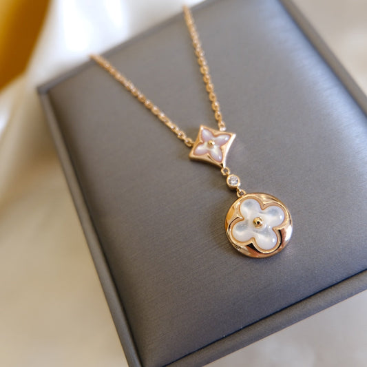 ¡®Veyra Jewelry¡¯STAR AND SUN WHITE MOP 2 MOTIF PINK GOLD NECKLACE