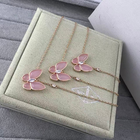 [Veyra Jewelry] Pink Butterfly Necklace