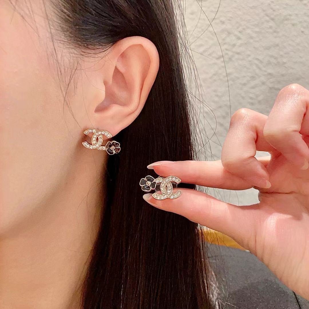 [Veyra Jewelry]Mini Camellia Stud Earrings
