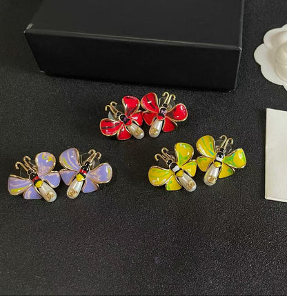 [Veyra Jewelry] Ladybug Enamel & Faux Pearl Clip-On Earrings