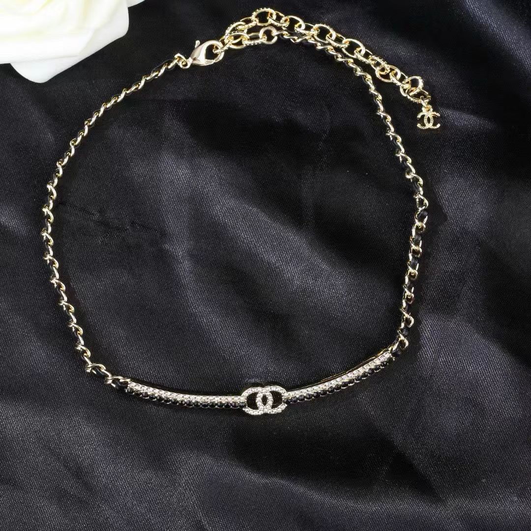 [Veyra Jewelry]Black Leather Interwoven Crystal CC Choker Necklace