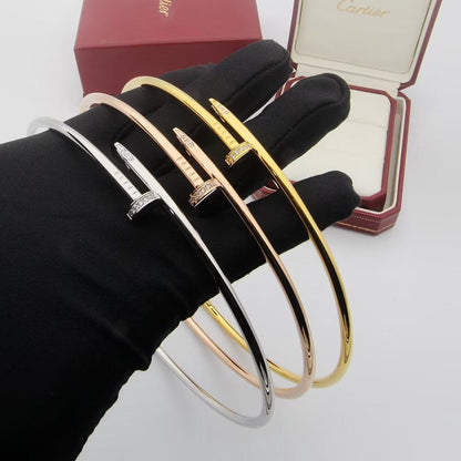 ¡®Veyra Jewelry¡¯Juste un Clou Diamond Collar
