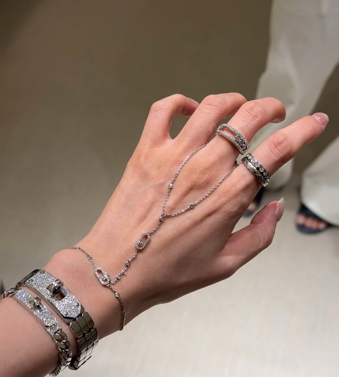 [Veyra Jewelry] Flexible Arm Chain Bracelet with Sliding Diamonds