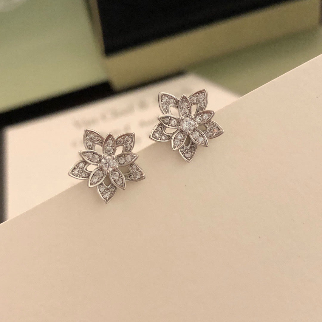 ¡®Veyra Jewelry¡¯Lotus Openwork Earrings（Mini）