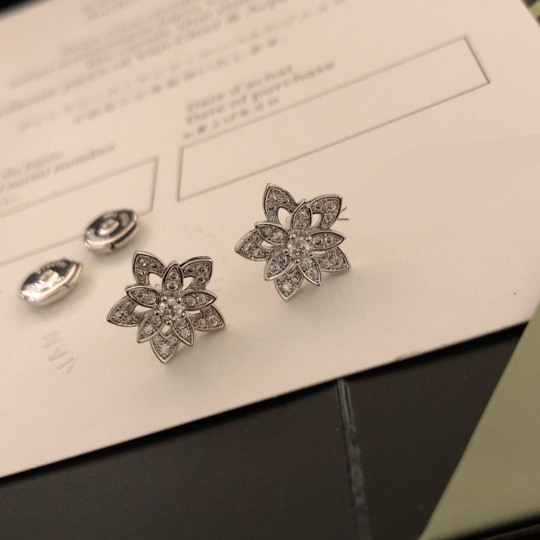 ¡®Veyra Jewelry¡¯Lotus Openwork Earrings（Mini）