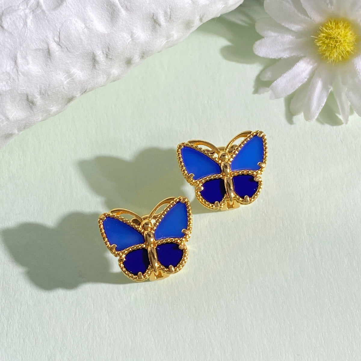¡®Veyra Jewelry¡¯ Sweet Alhambra Butterfly Earstuds, Blue Chalcedony