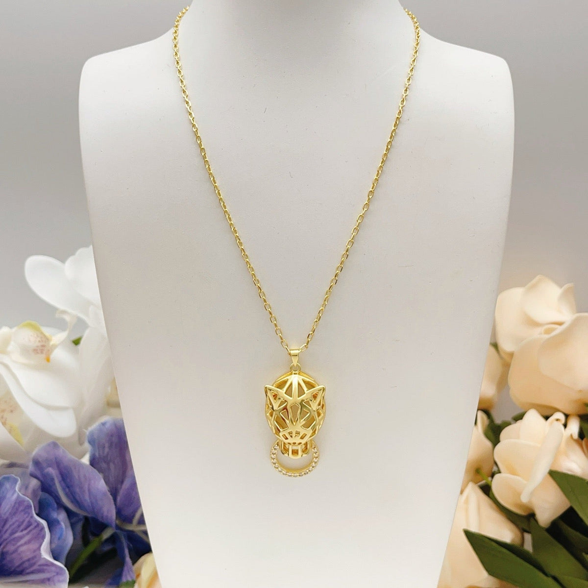¡®Veyra Jewelry¡¯Openwork Panther‑Head Doorknocker Necklace