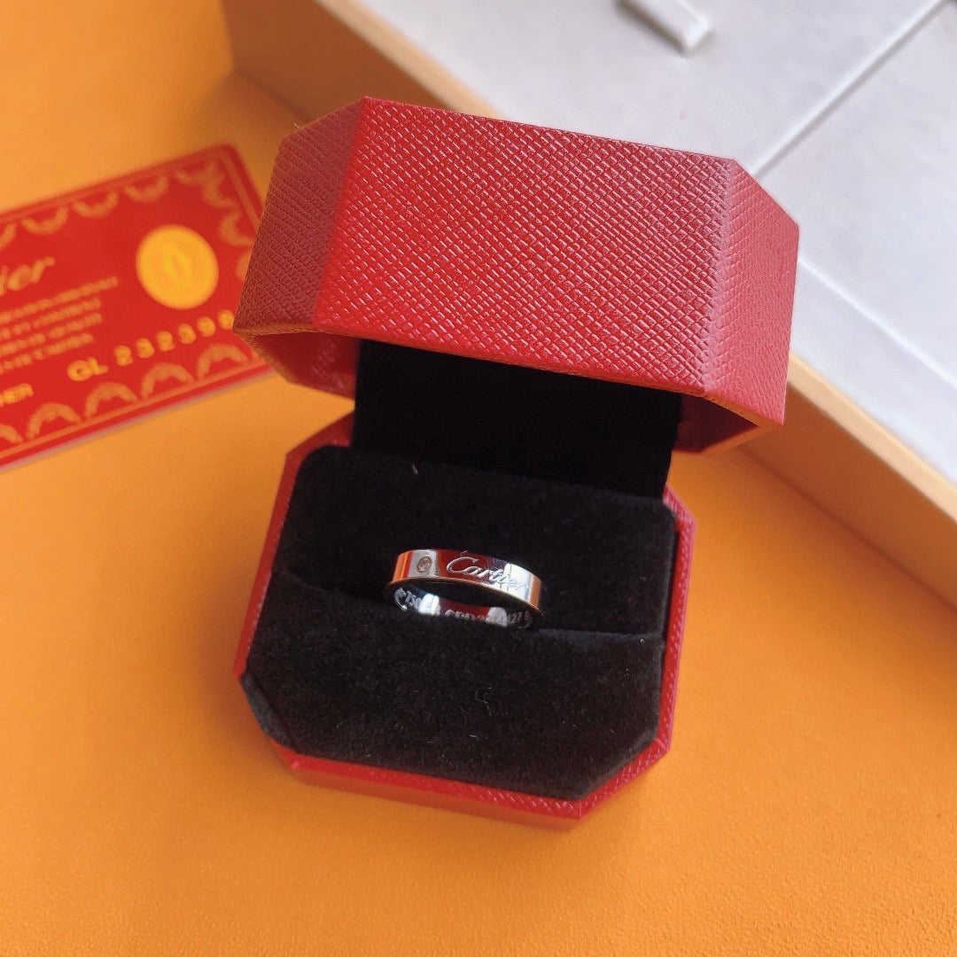 ¡®Veyra Jewelry¡¯Signature Single‑Diamond Couple Band Rings