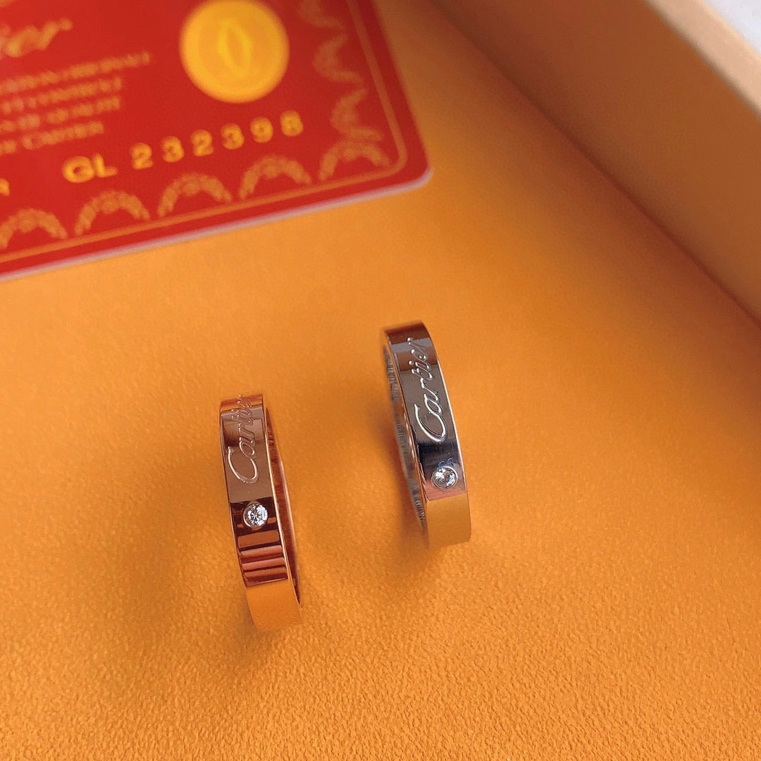 ¡®Veyra Jewelry¡¯Signature Single‑Diamond Couple Band Rings