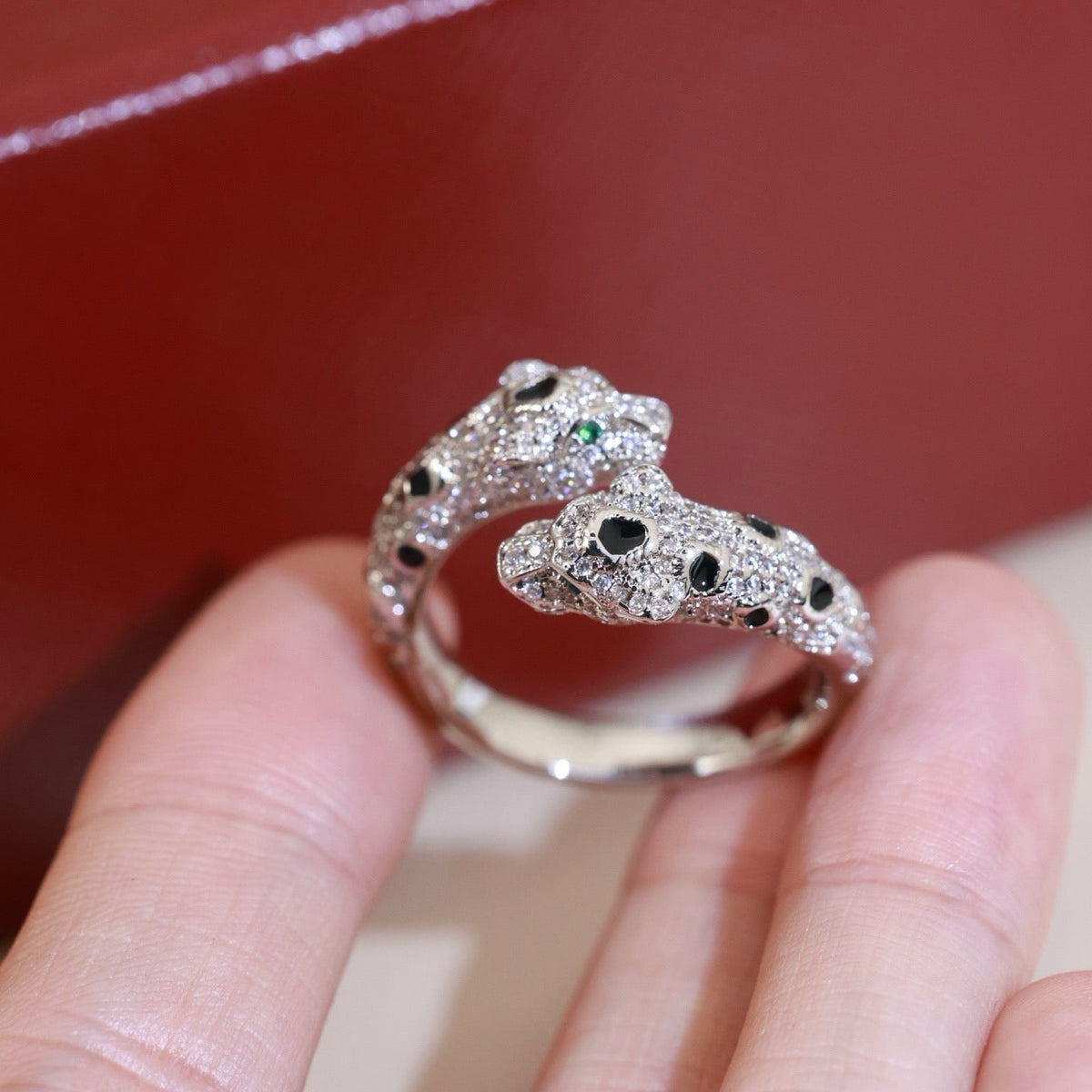¡®Veyra Jewelry¡¯Double‑Panther‑Head Full‑Pavé Diamond Open Ring