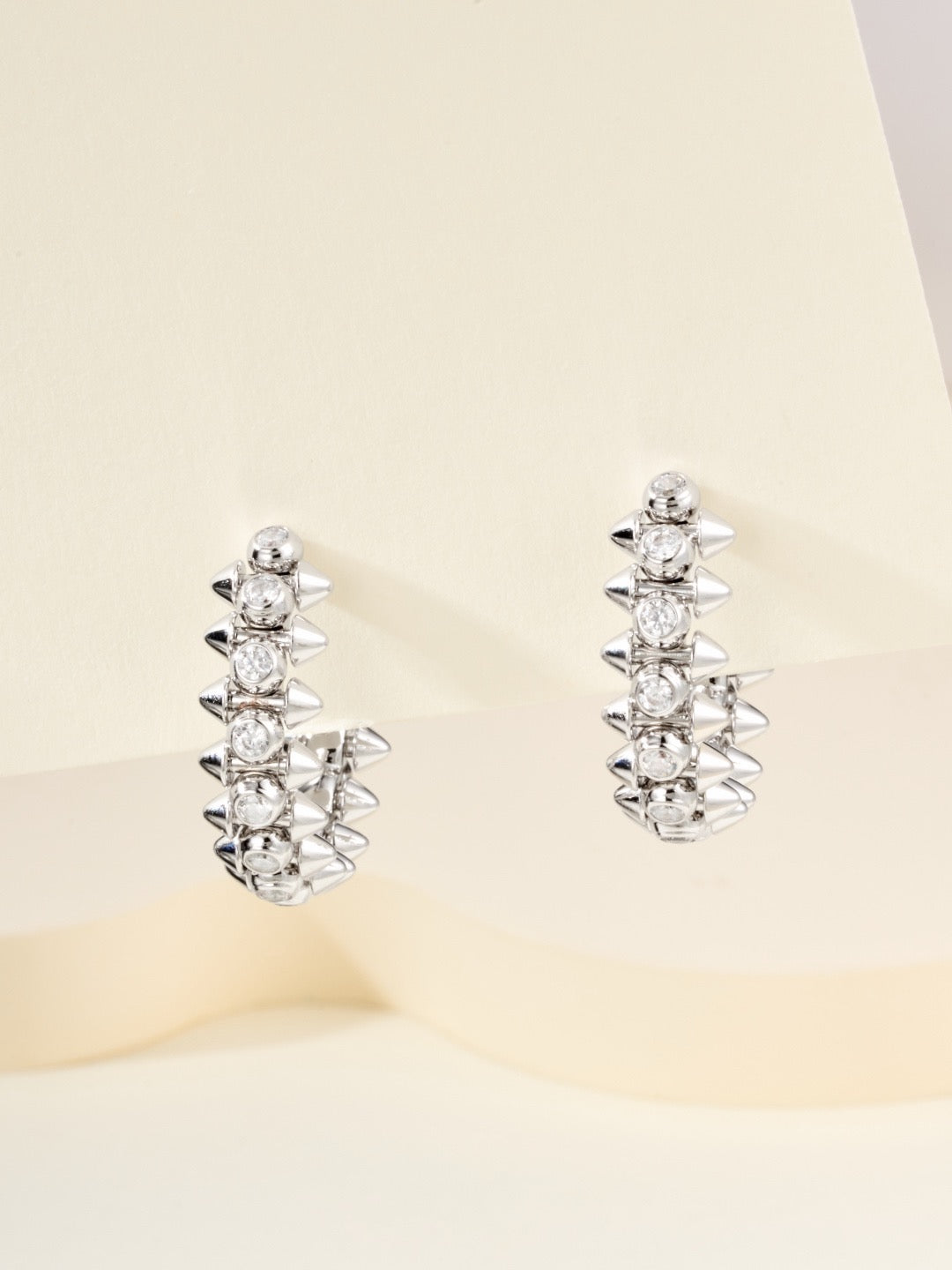 ¡®Veyra Jewelry¡¯Clash‑de  Spiked Diamond Earrings