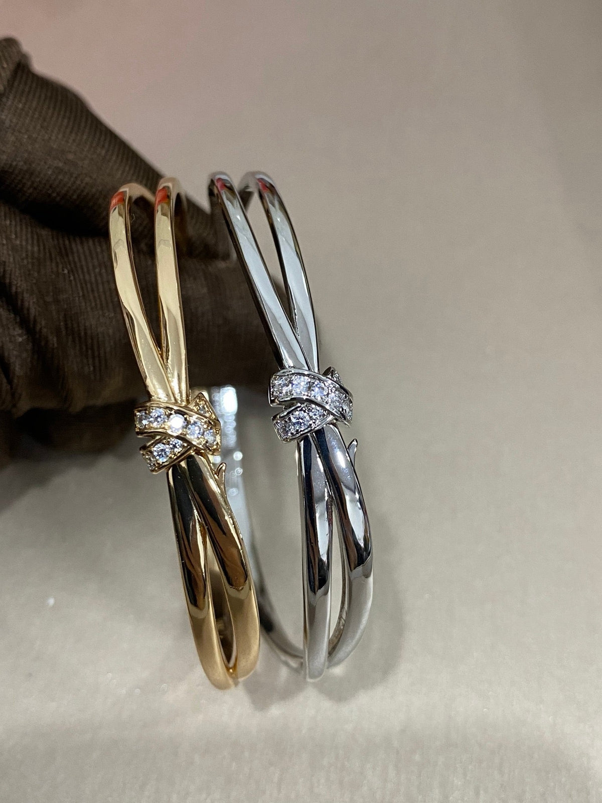 ¡®Veyra Jewelry¡¯Liens Séduction Bracelet | Diamond Twisted Knot Bangle